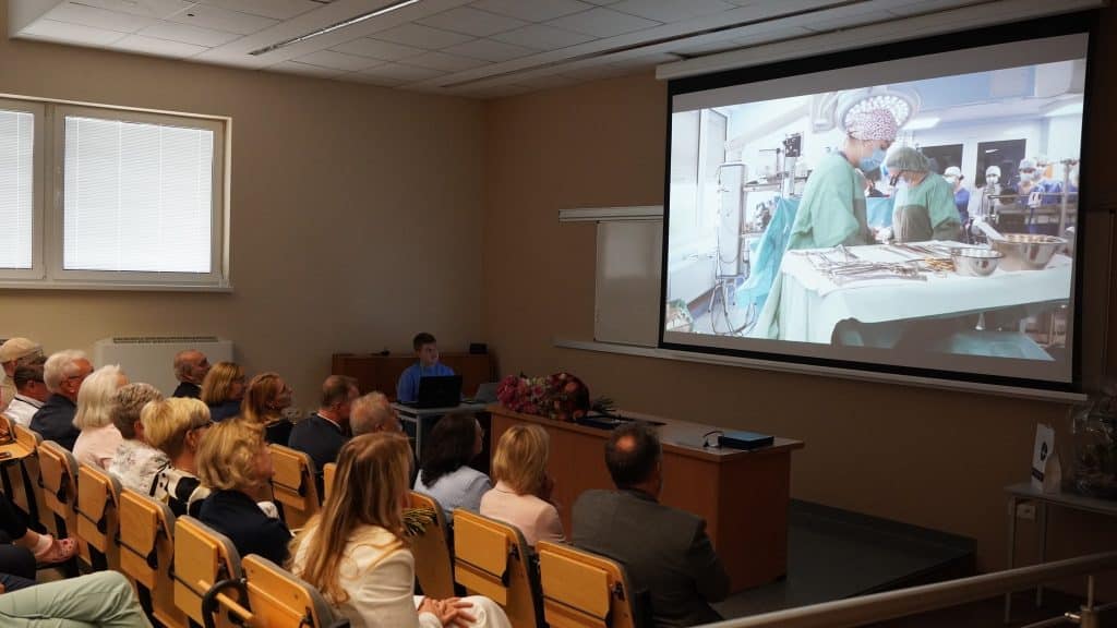 Oddział kardiochirurgii w Olsztynie świętuje jubileusz i medyczny przełom. - 20 lat kardiochirurgii w Olsztynie. Ci ludzie uratowali tysiące istnień