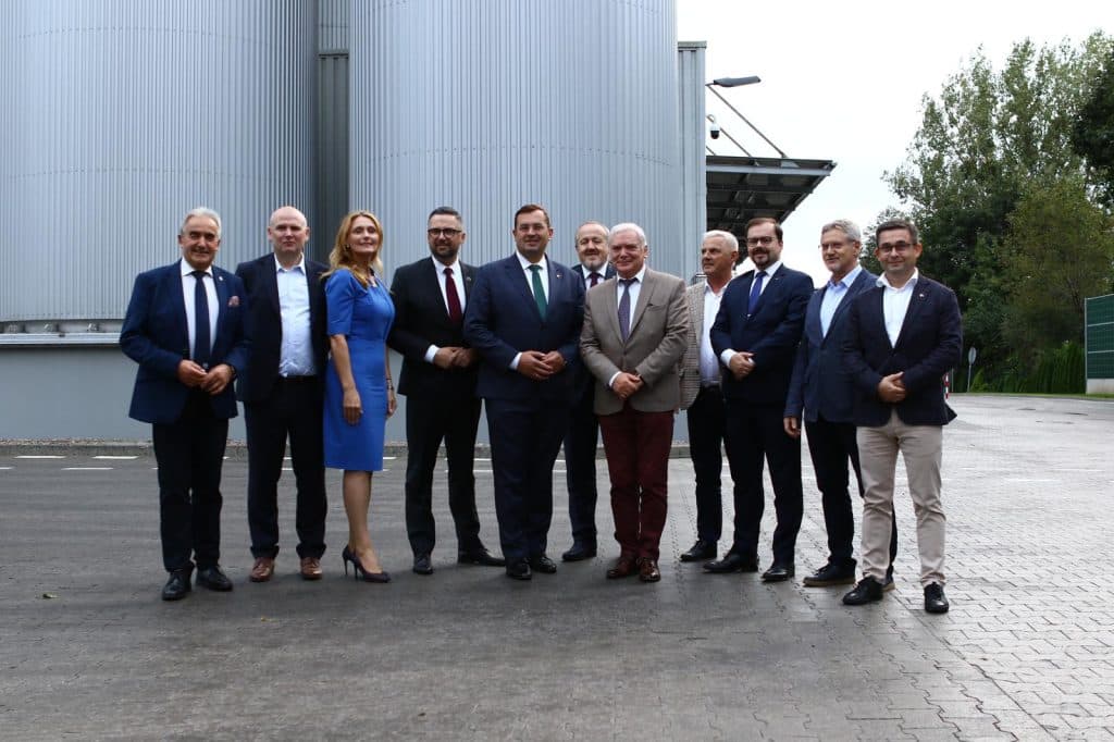 Wielka inwestycja za 80 mln zł na Warmii. Polska wśród nielicznych z technologią przyszłości. - Zakład na Warmii wytworzy produkt przyszłości. O tym jest głośno na całym świecie