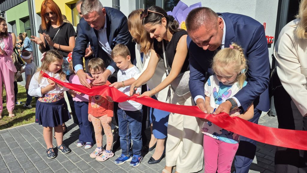 Tak wygląda żłobek i przedszkole marzeń? - Takiego żłobka i przedszkola jeszcze nie było. Na Warmii otwarto nowoczesną placówkę