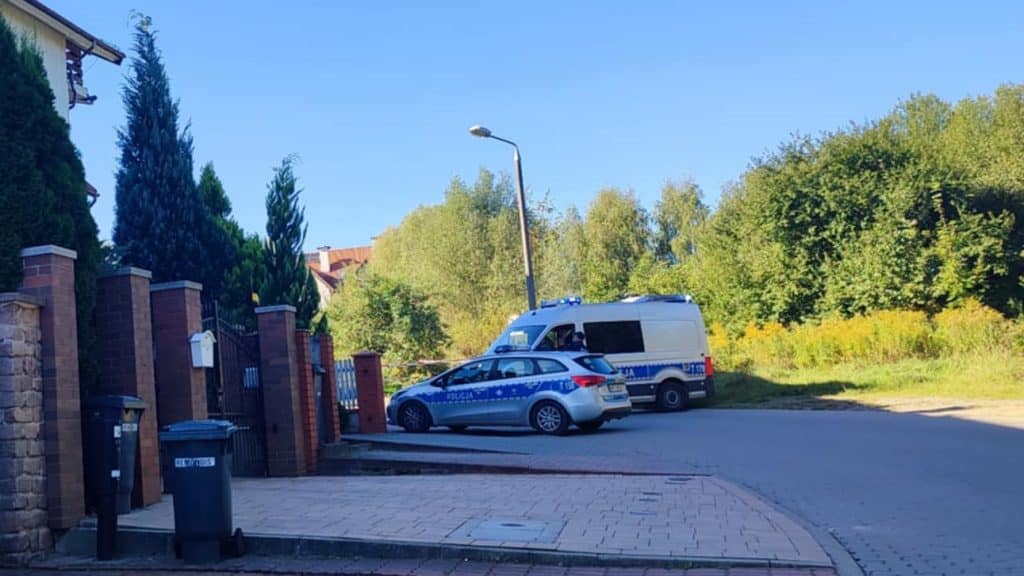 ABW odkryło coś strasznego w olsztyńskim bloku. - Plan zamachu w olsztyńskiej szkole. Służby przejęły broń i zatrzymały kolejnego 19-latka