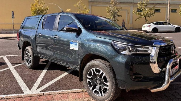 straż rybacka dostała pick-upa