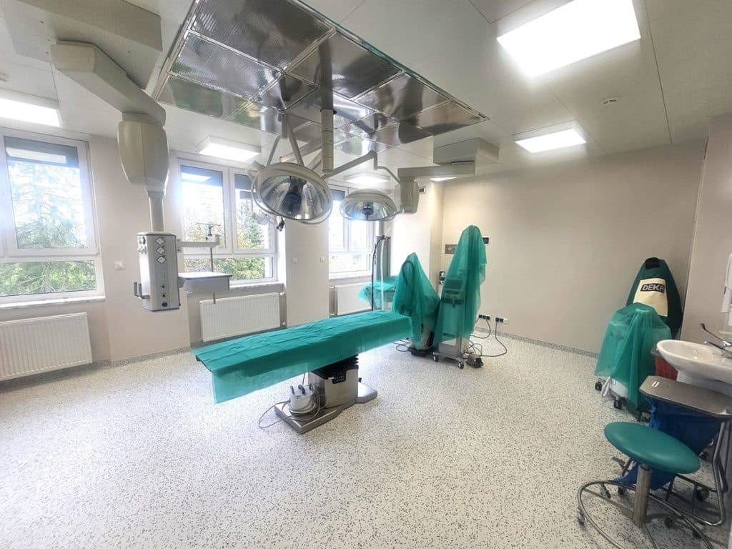Małych pacjentów w Olsztynie czekają nowoczesne sale i komfortowe warunki. - Nowoczesny oddział chirurgii i urologii dziecięcej otwarty w Olsztynie
