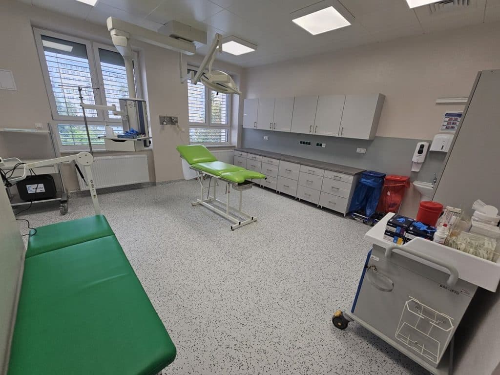 Małych pacjentów w Olsztynie czekają nowoczesne sale i komfortowe warunki. - Nowoczesny oddział chirurgii i urologii dziecięcej otwarty w Olsztynie