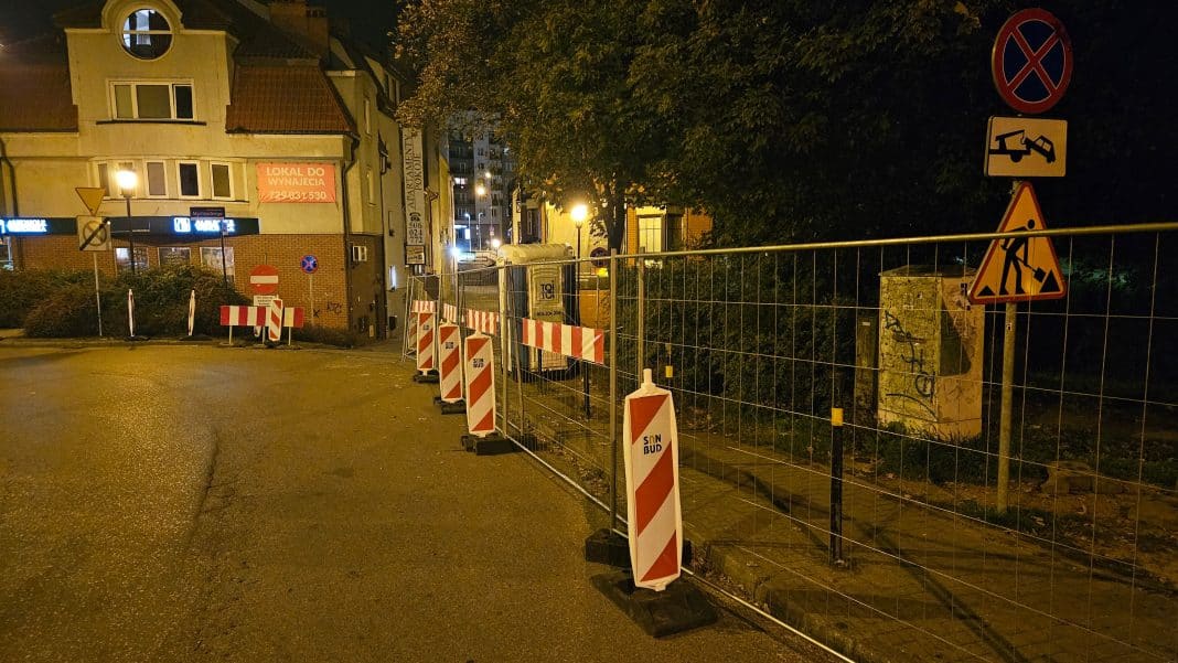 remont przy parkingu w centrum