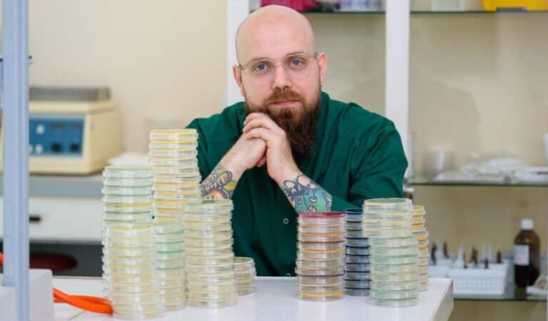 Dr inż. Arkadiusz Zakrzewski z UWM Z nagrodą premiera