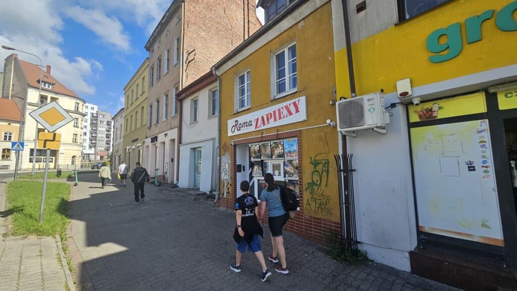 Kolejny lokal zamknięty. - Znany punkt gastronomiczny koło Mostu Jana zamknięty