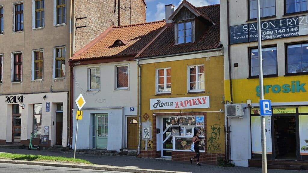 Kolejny lokal zamknięty. - Znany punkt gastronomiczny koło Mostu Jana zamknięty