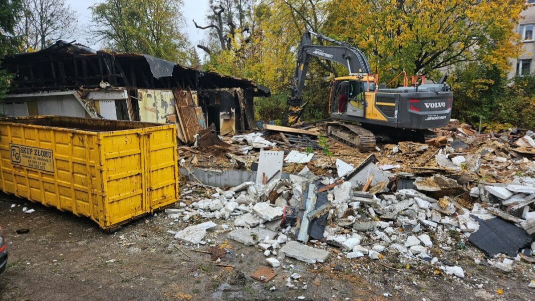 wyburzenie budynku przy Poprzecznej 20