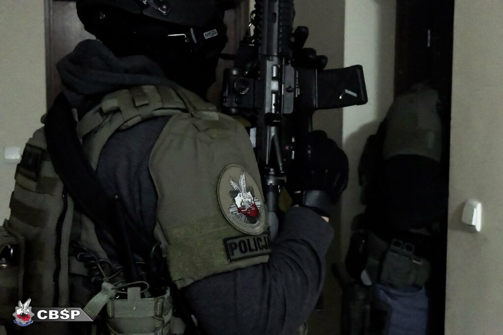 Szokujące kulisy działalności mafii z Warmii. - Najgroźniejszy gang z Warmii i Mazur! Działali jak mafia, wśród zatrzymanych żołnierze