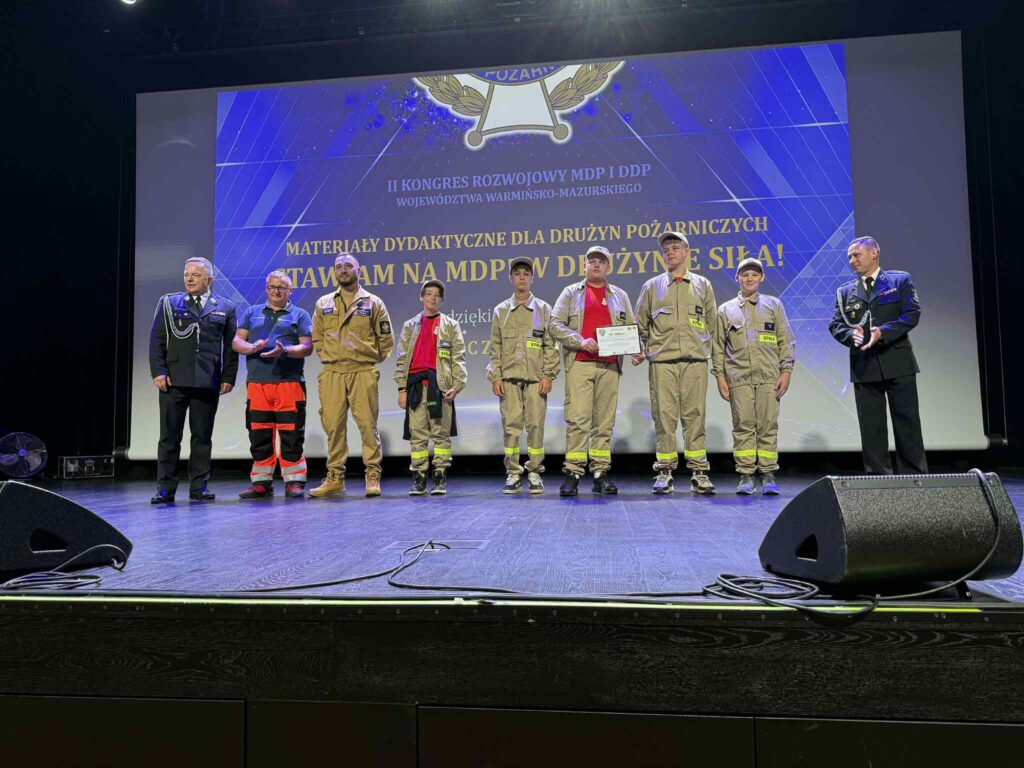 Młodzieżowa Drużyna Pożarnicza z Dąbrowy pokazuje klasę. - Młodzi strażacy z gminy Rozogi najlepsi w resuscytacji krążeniowo-oddechowej!