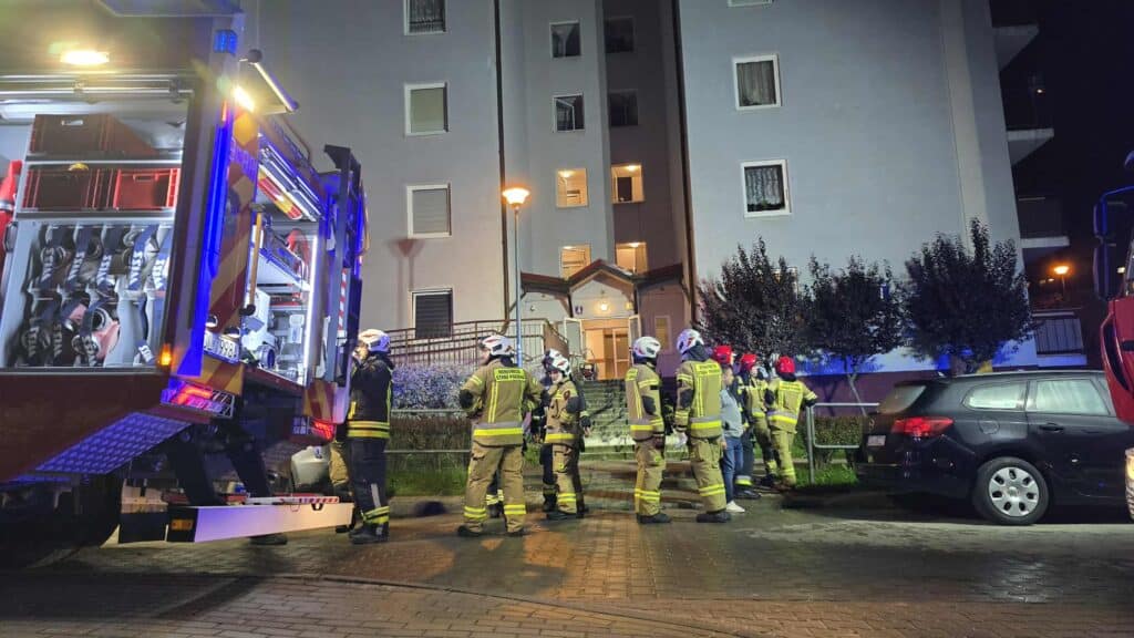 Ewakuowano 46 osób. - Pożar mieszkania w Olsztynie. Nie żyje kobieta