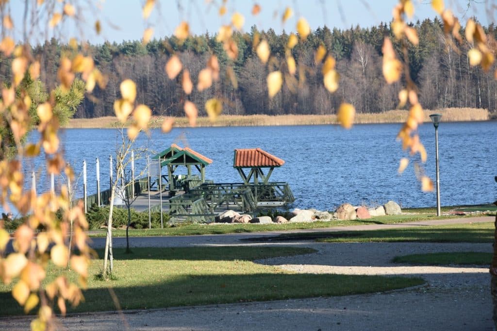 Nie góry, nie morze. To mazurskie uzdrowisko podbija serca Polaków. - Uzdrowisko z najczystszym powietrzem jest na Mazurach