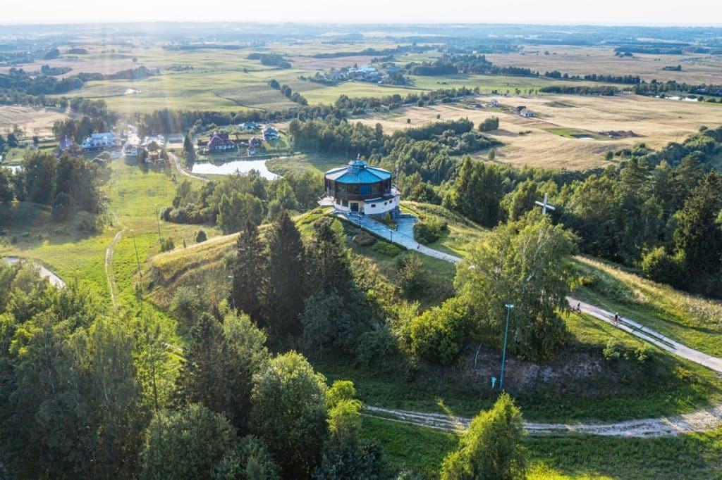 Nie góry, nie morze. To mazurskie uzdrowisko podbija serca Polaków. - Uzdrowisko z najczystszym powietrzem jest na Mazurach