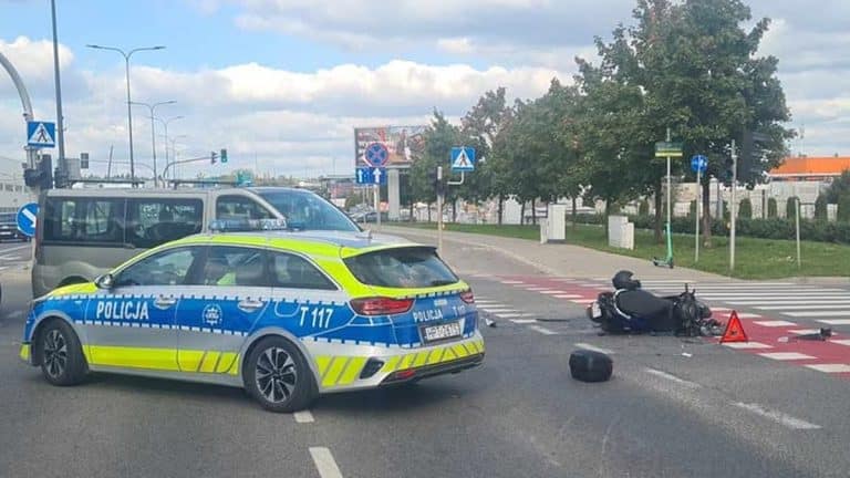 zderzenie busa z motocyklem