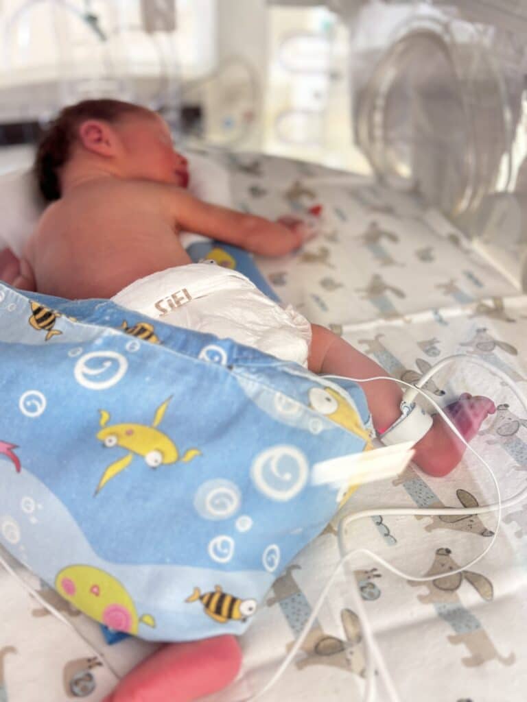 Rzadkie jak wygrana w lotto! - Cud narodzin w Olsztynie! Lekarze nie mogli powstrzymać łez wzruszenia