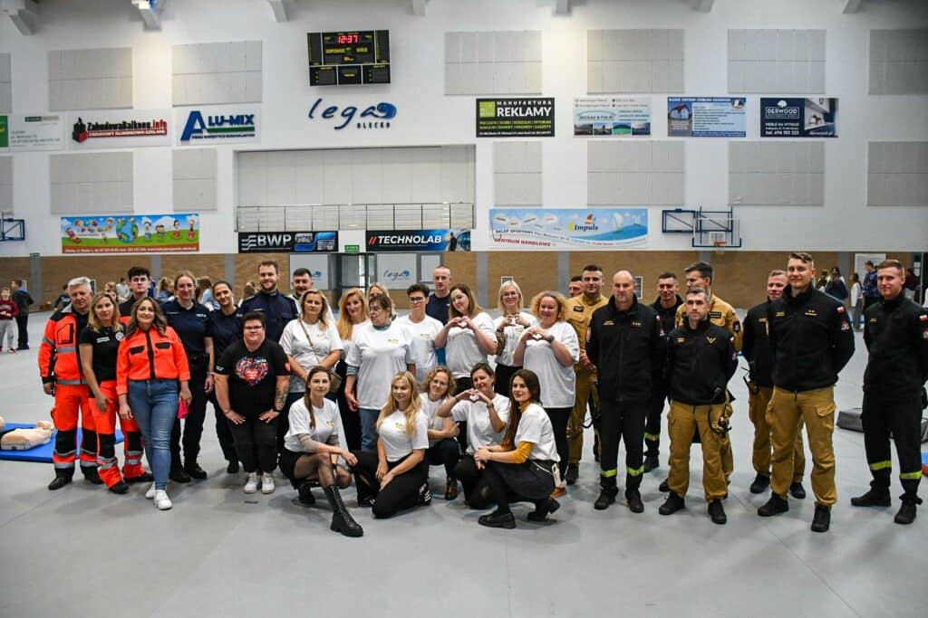 Mazury wśród liderów ogólnopolskiego rekordu WOŚP. - Na Mazurach padł rekord! Ponad 400 osób wzięło udział w niezwykłej akcji ratowania życia