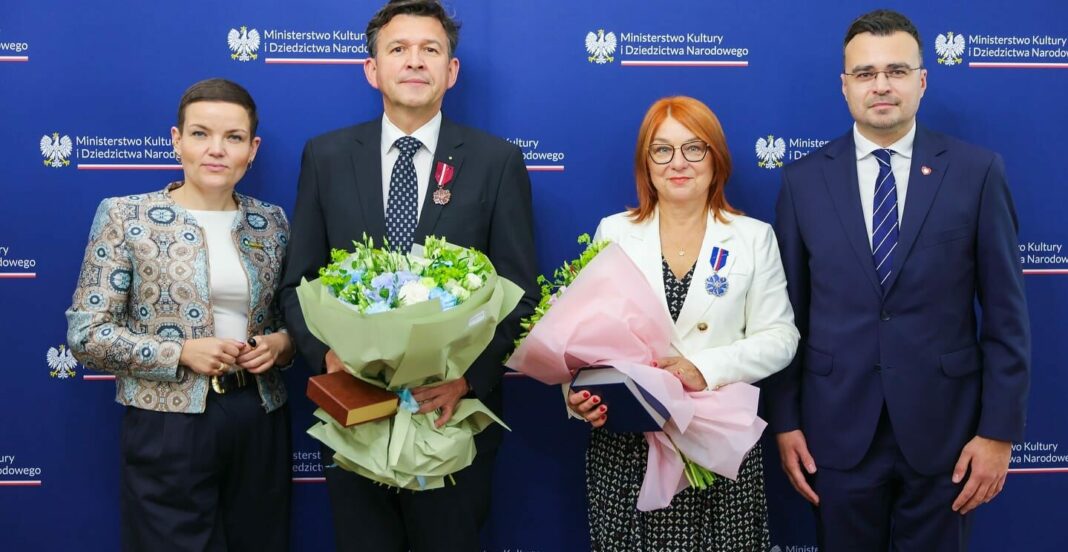 nagrodzeni medalem „Zasłużony Kulturze Gloria Artis”