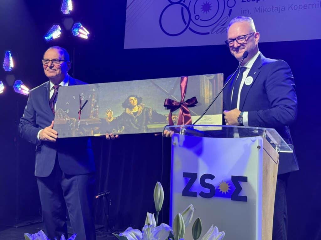 Szkoła, która wychowała pokolenia. - Olsztyński Ekonomik świętował 80 lat! Były łzy wzruszenia i szkolne wspomnienia