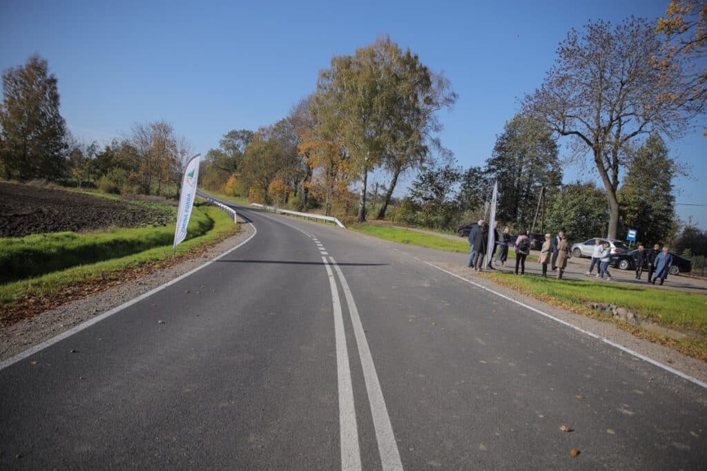 To strategiczna trasa dla mieszkańców i osób dojeżdżających codziennie do pracy w Olsztynie. - Wójt Teresa Chrostowska otworzyła największą inwestycję drogową w historii gminy Purda