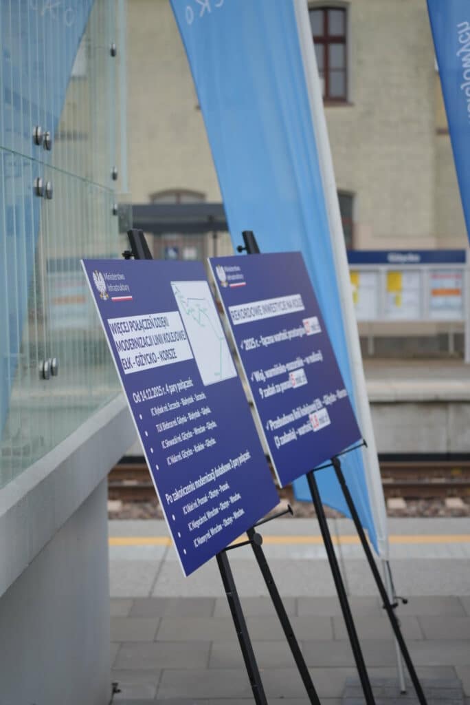 Kolej wraca szybciej, ciszej i nowocześniej niż kiedykolwiek. - Wielki powrót kolei do Giżycka. PKP zapowiada rewolucję w podróżach po Mazurach