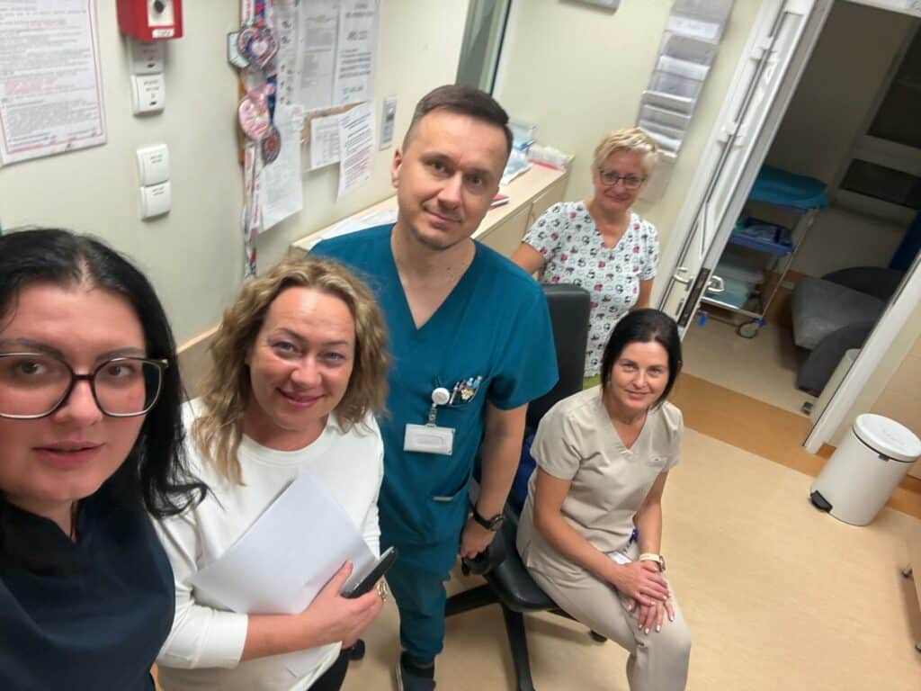 Światowy Dzień Donacji w Olsztynie. Przeprowadzono dwa przeszczepy nerek. - Syn otrzymał nerkę w tym samym szpitalu w Olsztynie, co jego mama 10 lat temu