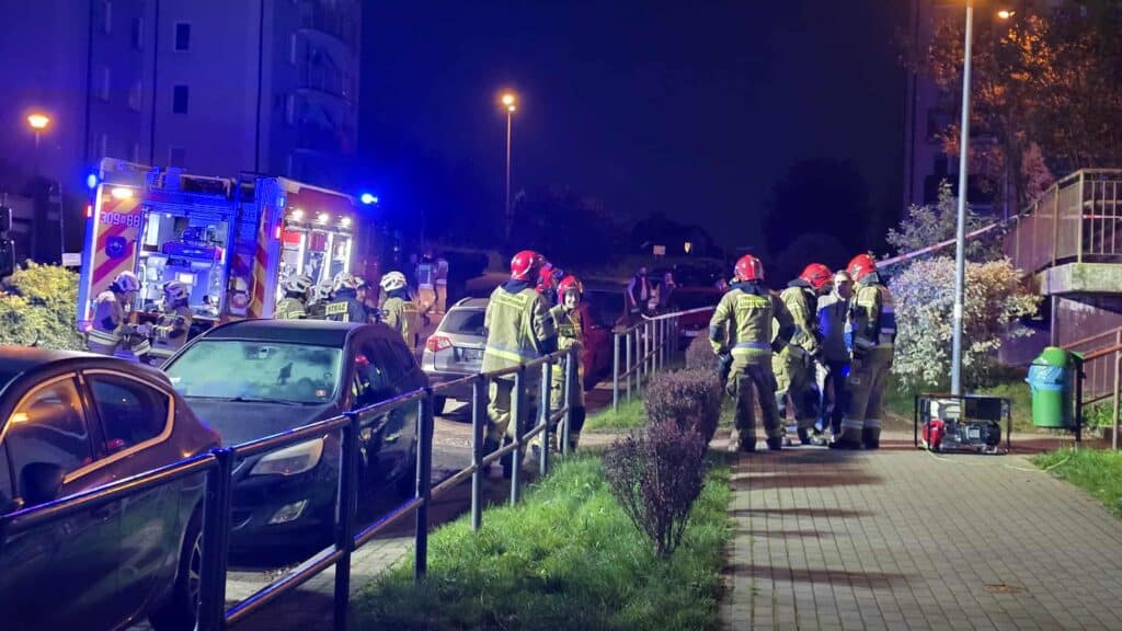 Ewakuowano 46 osób. - Pożar mieszkania w Olsztynie. Nie żyje kobieta