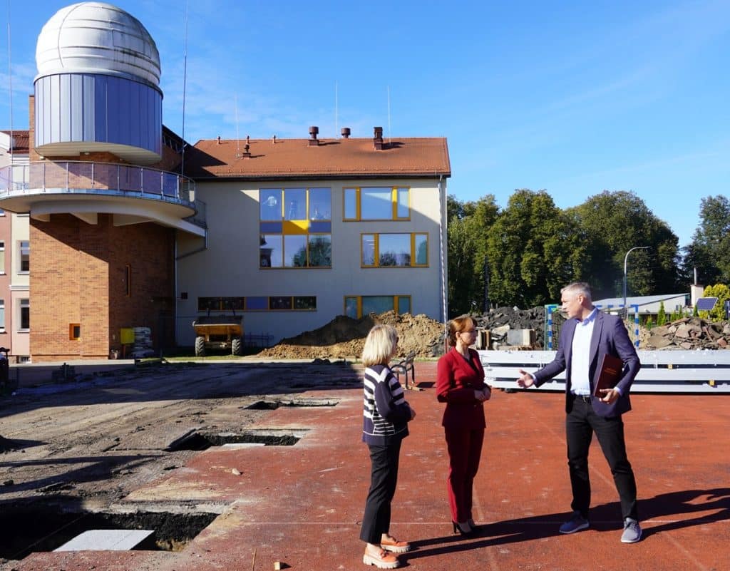 Gmina zyska jedną z najnowocześniejszych przestrzeni sportowych w regionie. - W podolsztyńskiej gminie ruszyła budowa hali sportowej z cyfrową strzelnicą