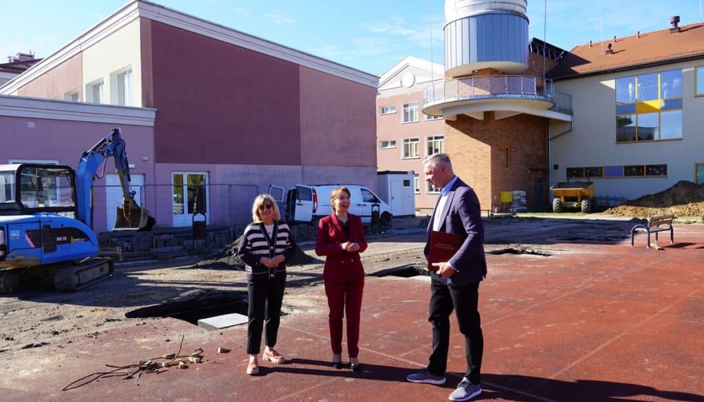 Gmina zyska jedną z najnowocześniejszych przestrzeni sportowych w regionie. - W podolsztyńskiej gminie ruszyła budowa hali sportowej z cyfrową strzelnicą