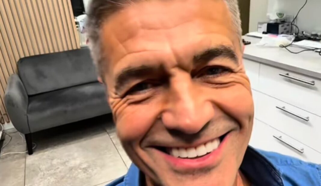 hołowczyc nowe zęby