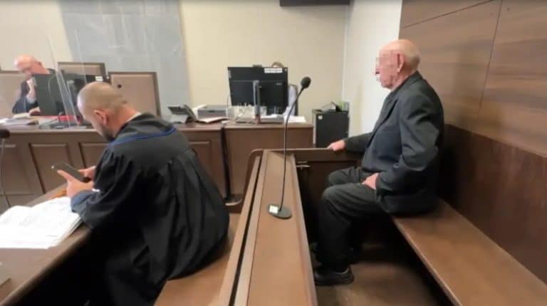 proces potracenie 12 latka na pasach