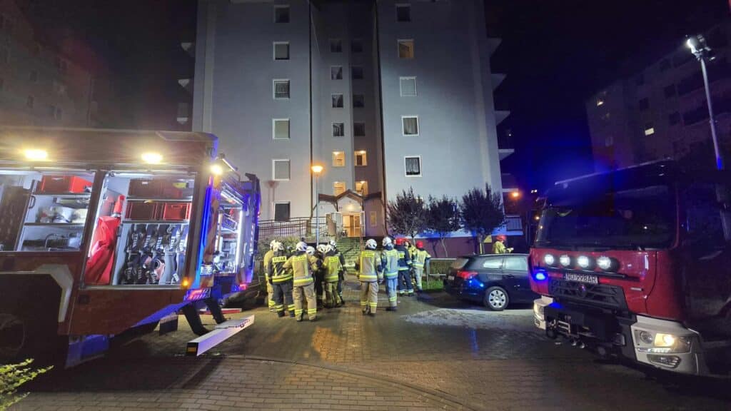 Ewakuowano 46 osób. - Pożar mieszkania w Olsztynie. Nie żyje kobieta