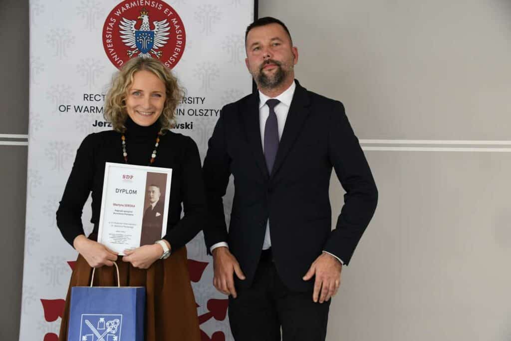 Poznaliśmy laureatów XVI edycji Konkursu Dziennikarskiego w Olsztynie. - Dziennikarze z Warmii i Mazur nagrodzeni. Oto zwycięzcy prestiżowego konkursu