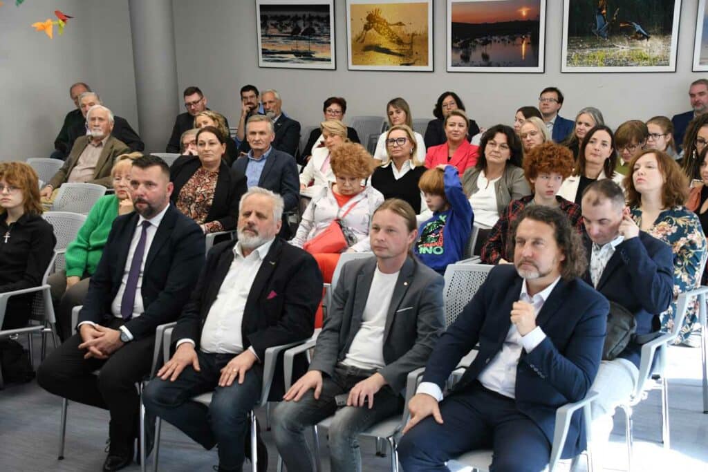 Poznaliśmy laureatów XVI edycji Konkursu Dziennikarskiego w Olsztynie. - Dziennikarze z Warmii i Mazur nagrodzeni. Oto zwycięzcy prestiżowego konkursu