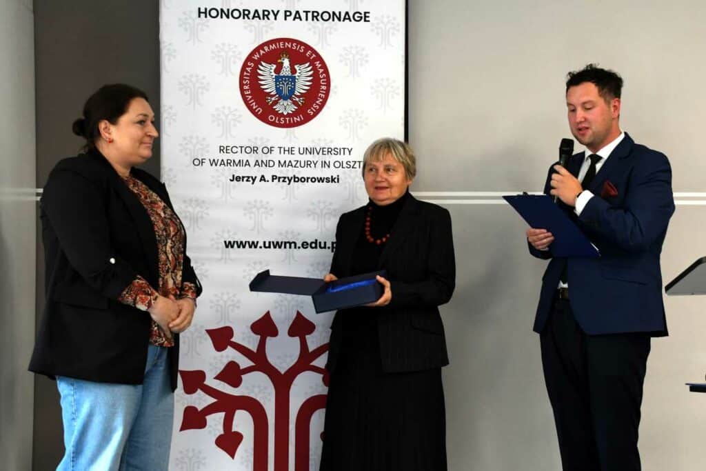 Poznaliśmy laureatów XVI edycji Konkursu Dziennikarskiego w Olsztynie. - Dziennikarze z Warmii i Mazur nagrodzeni. Oto zwycięzcy prestiżowego konkursu