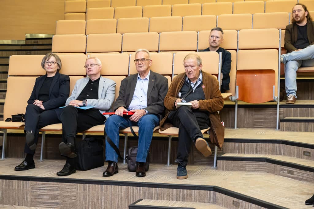 Padły słowa, które poruszyły całą salę. - Adam Michnik w Olsztynie. Nie krył emocji