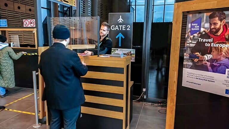 port lotniczy to też przejscie graniczne