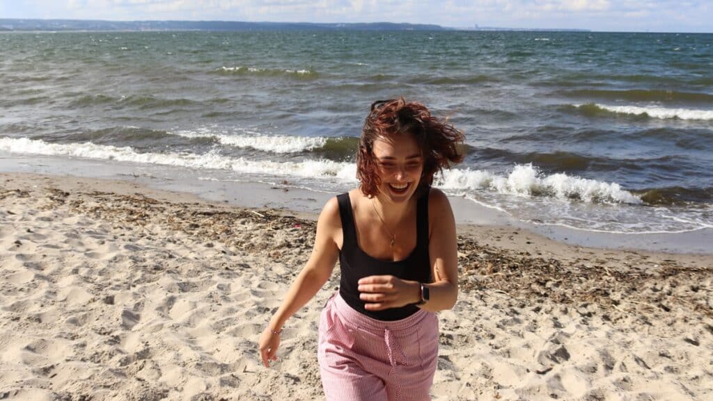 Olsztynianka trafia prosto w serce? - Wokalistka z Olsztyna zachwyca nowym singlem. Porusza od pierwszych sekund