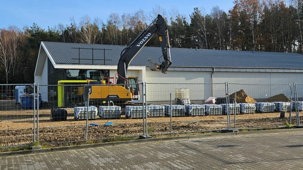 Nowa Biedronka w Olsztynie prawie gotowa. Kiedy otwarcie? - Nowa Biedronka przy McDonald's w Olsztynie