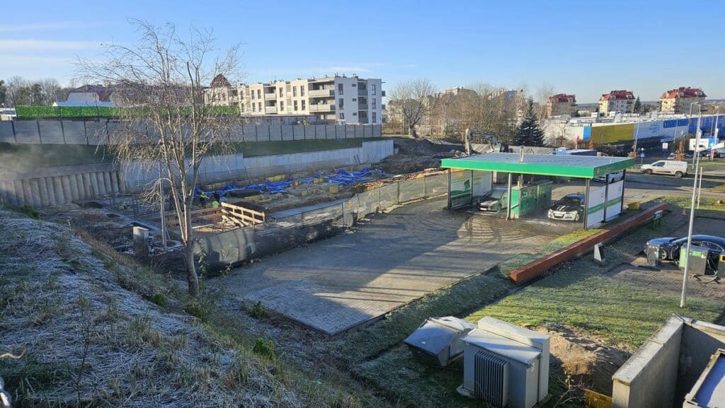 Ruszyły prace budowlane w popularnym punkcie handlowym Olsztyna. - Nowa inwestycja między Castoramą i Kauflandem w Olsztynie. Ruszyła budowa