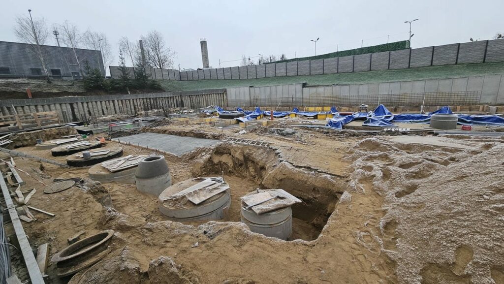 Ruszyły prace budowlane w popularnym punkcie handlowym Olsztyna. - Nowa inwestycja między Castoramą i Kauflandem w Olsztynie. Ruszyła budowa