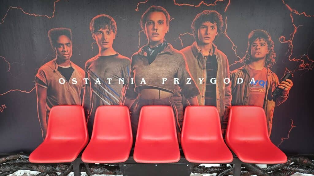 Mroczny przystanek z Demogorgonem zaskoczył mieszkańców? - Netflix zrobił w Olsztynie przystanek Stranger Things