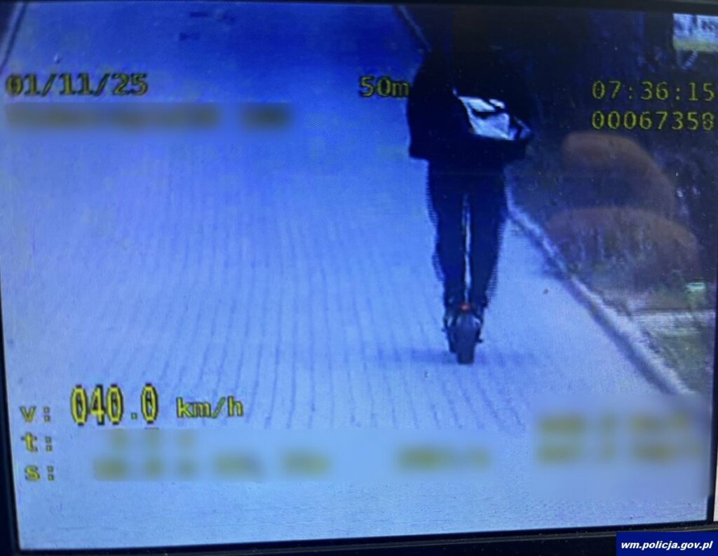 Policjanci łapią się za głowę – to, co robią niektórzy na hulajnogach, przechodzi ludzkie pojęcie! - Policja z Mazur z radarem wyłapuje ludzi na hulajnogach