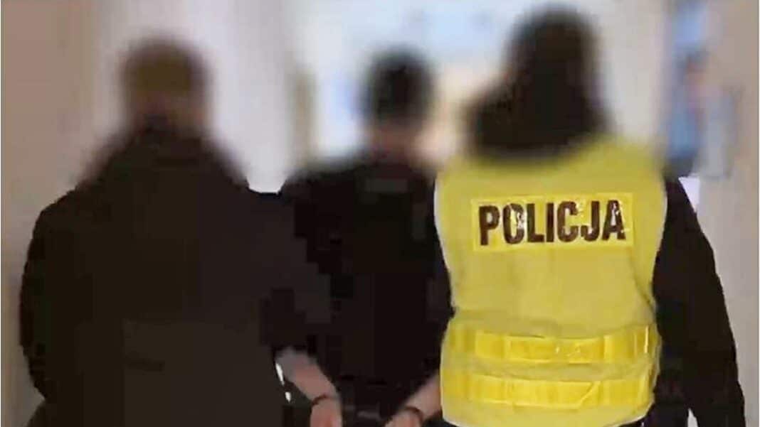 zatrzymanie za posiadanie nielegalnych substancji