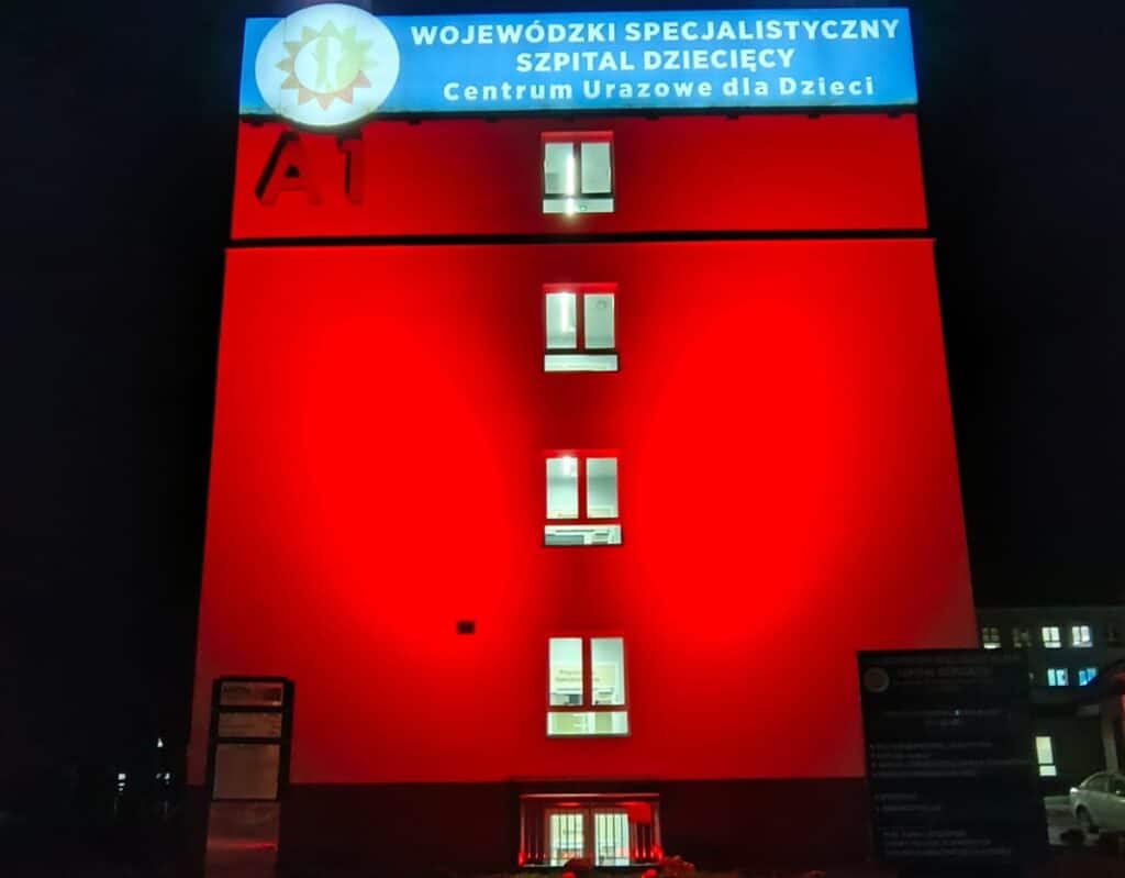 Miasto jednym głosem mówi „stop". - Budynki Olsztyna zaświeciły się na czerwono w ważnej sprawie