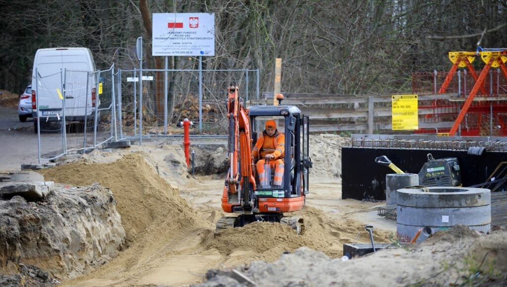 Trwa wielka przebudowa Olsztyna, która połączy dzielnice rozdzielone torami. - Wiadukt na Tracku już w budowie, a pod torami powstanie tunel