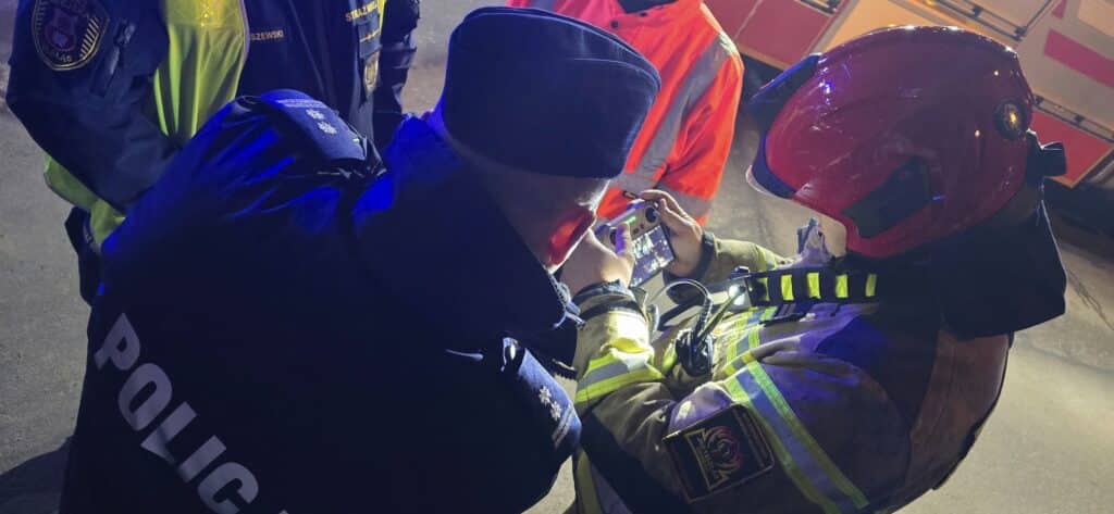 Potężny pożar wybuchł w środku nocy. Budynek uległ znacznemu zniszczeniu. - Pożar Szpitala Miejskiego w Elblągu – dramatyczna akcja strażaków