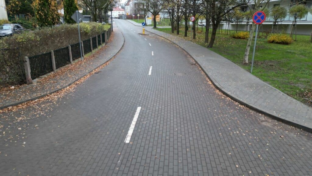 Przełom w komunikacji Olsztyna. Kluczowa ulica już po remoncie. - Ważna arteria w Olsztynie znów przejezdna. Kierowcy czekali na to latami