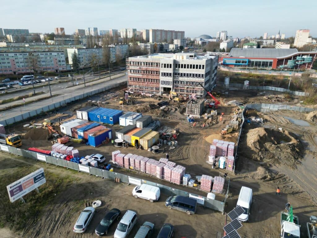 To tu będzie biznesowe centrum Olsztyna? Skala całego przedsięwzięcia okazuje się większa, niż początkowo zakładano. - W Olsztynie powstaje nowa dzielnica biznesowa. Wyrasta gigantyczny kompleks biurowy