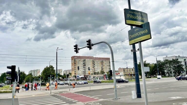 skrzyżowanie piłsudskiego dworcowa