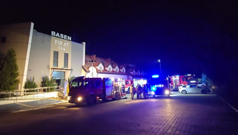 pozar w hotelu pirat